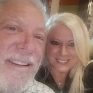 Meet your Posher, Dixie